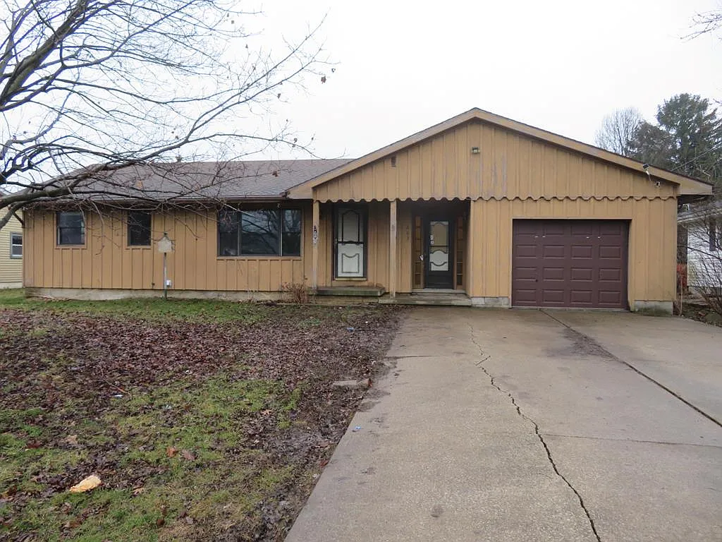 663 Brookside Ave photo 1