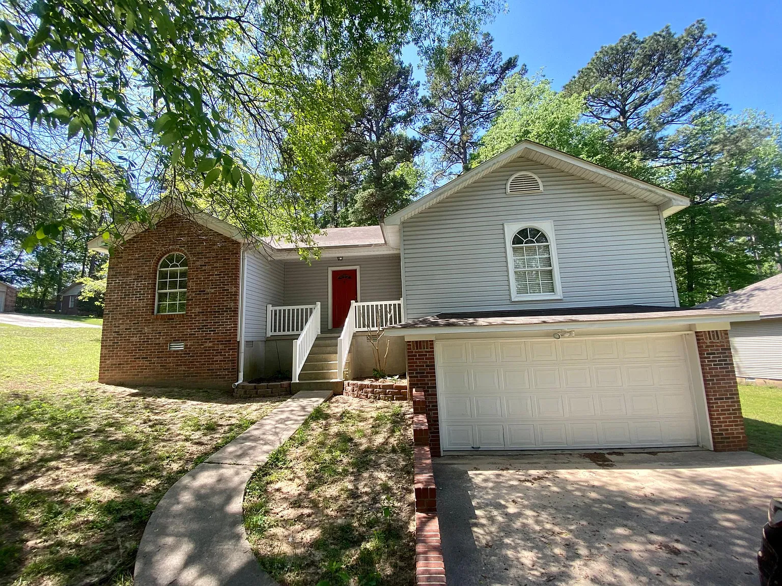 1215 Doyle — Photo 3