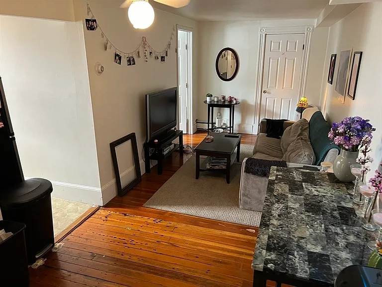 137 Peterborough St #31 — Photo 5