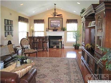 5th image of 30 Enclave Blvd