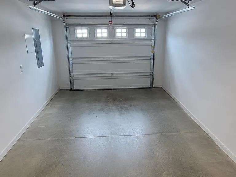 386 Tanzanite Dr — Photo 4