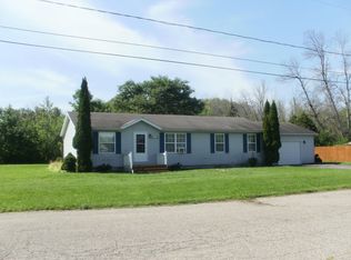 1213 Howard St, Cheboygan, MI 49721