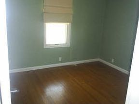 4th image of 2614 Avenue D
