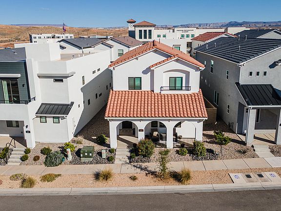 5th image of 5651 S Garnet Dr