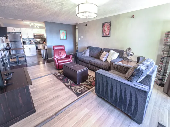 (undisclosed Address), Denver, CO 80211