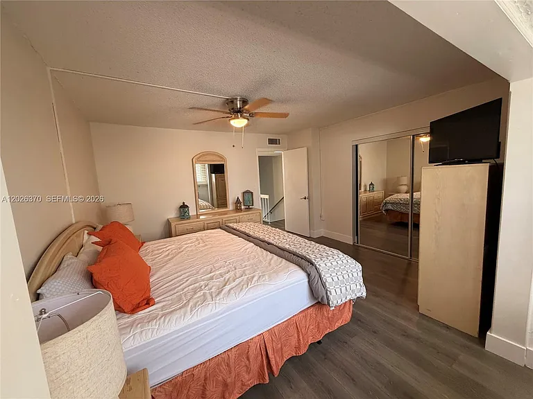 87455 Old Hwy #245 — Photo 11