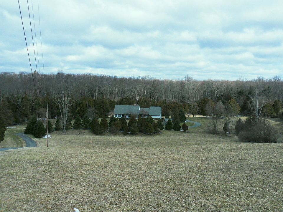 2nd image of 42 Primrose Rd