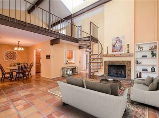 9712 Amberton Pkwy, Dallas, TX 75243