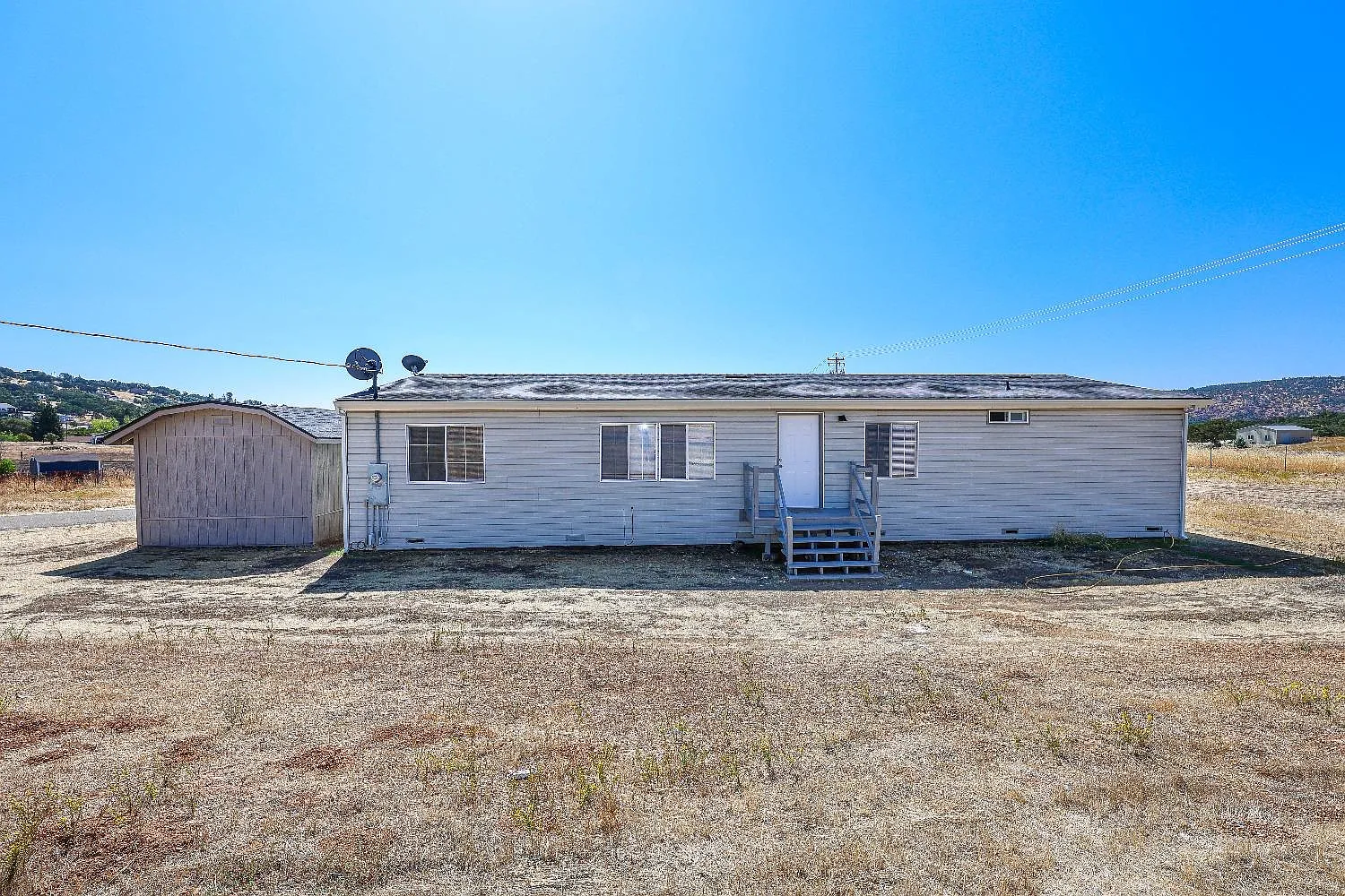 2205 Quiver St photo 1