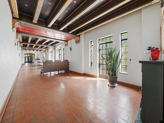 5th image of 3017 E 78th St APT 3A