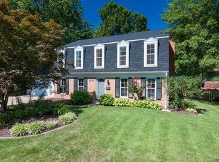 907 Belpre Dr, O Fallon, IL 62269