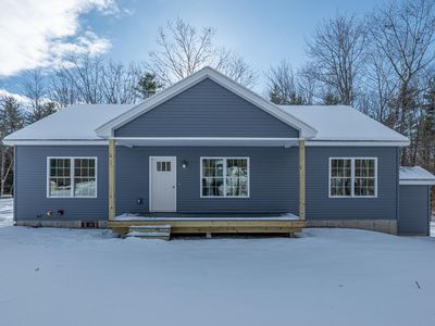 42 Bracken Woods Road, Raymond, ME, 04071