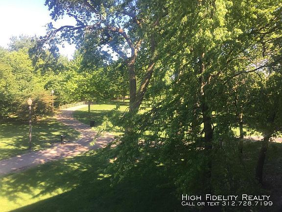 5th image of 3008 W Ainslie St APT 3N