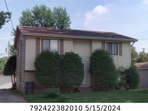 3809 11th St, Des Moines, IA 50313