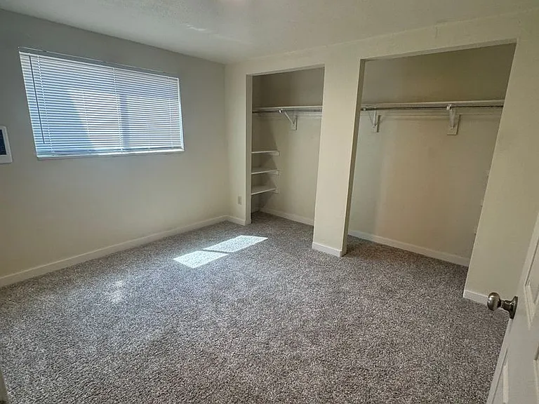 1509 S 1220 W — Photo 15