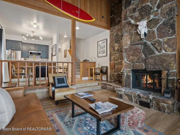 3620 N Teton Dr #2-16-1, Wilson, WY 83014