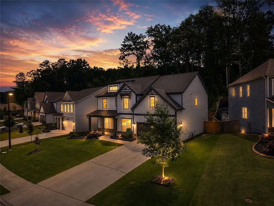 1st image of 268 Garnet Dr