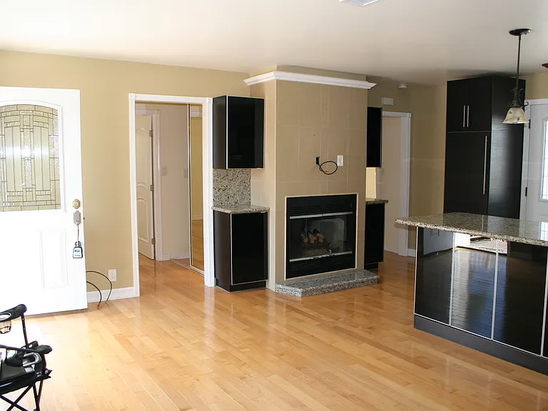 6037 Comey Ave #6037 — Photo 6