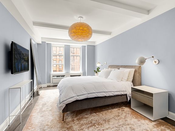 4th image of 410 W 24th St APT 14M