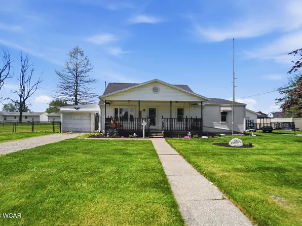 111 S Wagner Ave, Wapakoneta, OH 45895