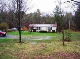 1168 Middle Rd, Willsboro, NY 12996