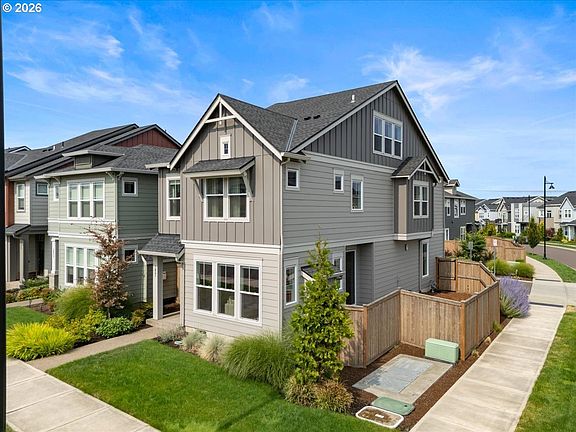 3rd image of 3841 SE 83rd Ave