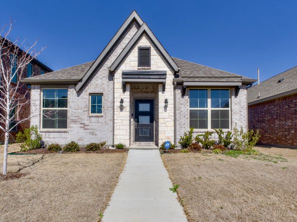 1121 Milfoil Dr