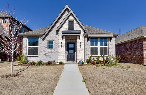 1121 Milfoil Dr Photo 1