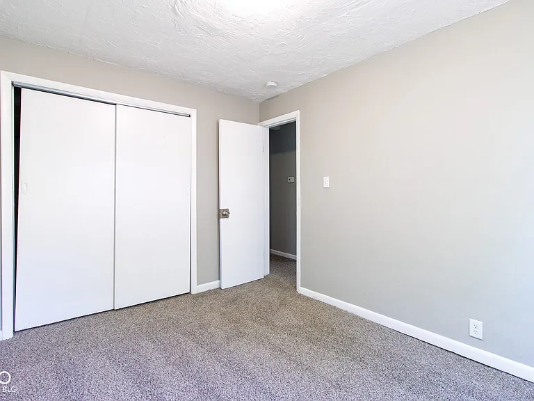 1212 W 5th St — Photo 19