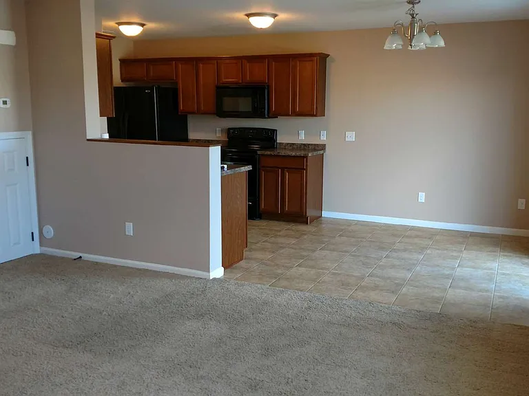 2609 Verity Ln SE — Photo 22