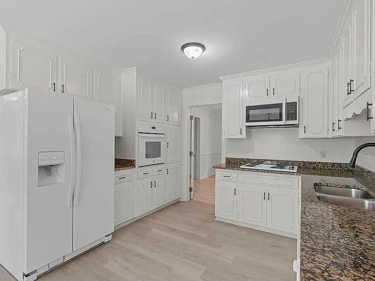 3216 Stoneyford Ct — Photo 11