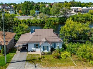 12 River St, Parry Sound, ON P2A2T6