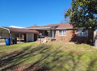 7441 E 1st St S, Tulsa, OK 74112