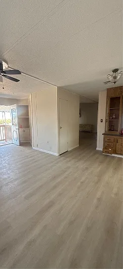 25999 W Whitesbridge Ave — Photo 5