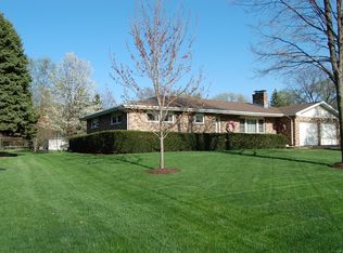 7S271 River Rd, Naperville, IL 60540
