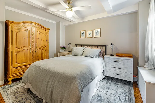 Sold by Compass | media 3