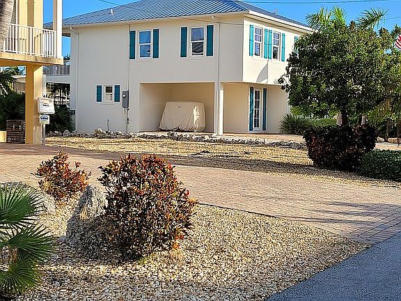 3rd image of 114 Porto Vista Ct