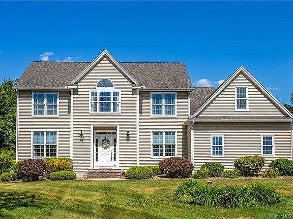 2nd image of 26 Austin Brook Dr