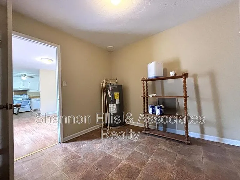 405 Elder Rd — Photo 18