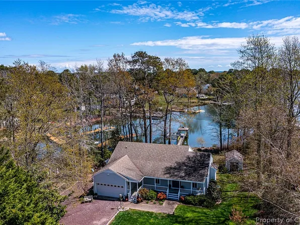 6 Bowsprit Ln, Heathsville, VA 22473