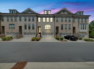 7910 Laurel Crest Dr, Johns Creek, GA 30024
