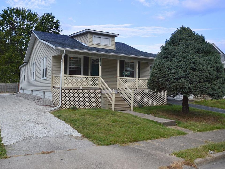 House Front Left