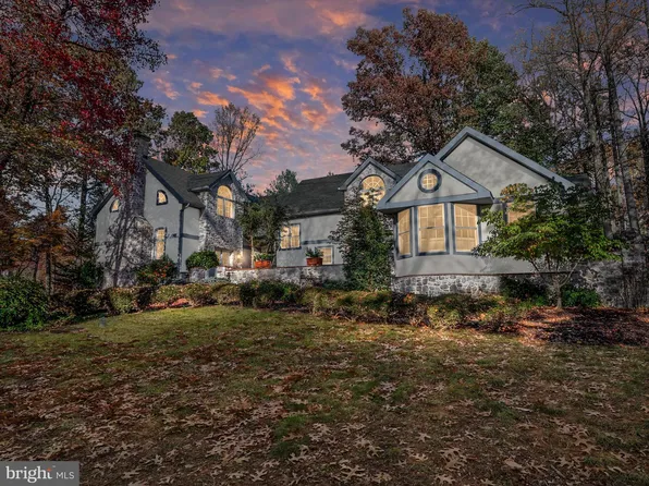 13013 Jerome Jay Dr, Cockeysville, MD 21030