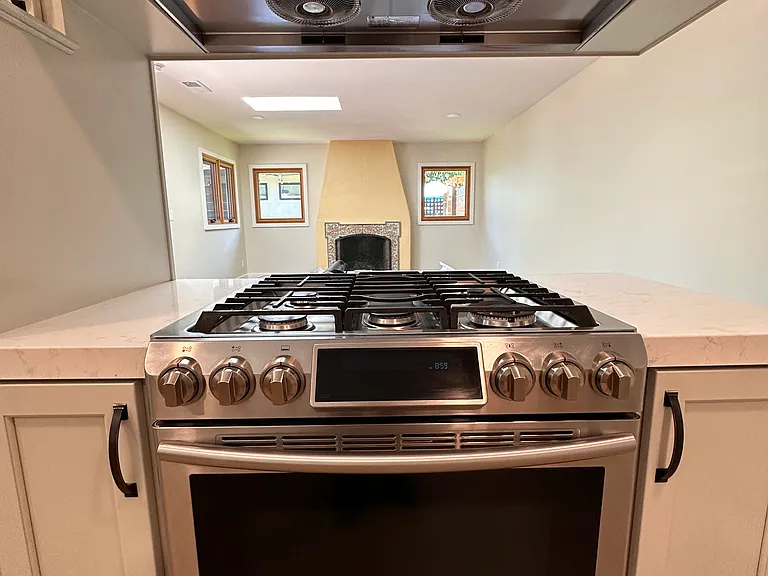 1680 W Hedding St #B — Photo 15