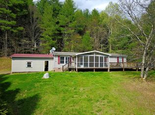 2607 Iron Ridge Rd, Woodlawn, VA 24381