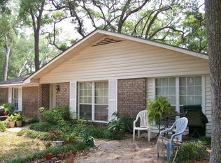 1402 Walthour Rd, Savannah, GA 31410