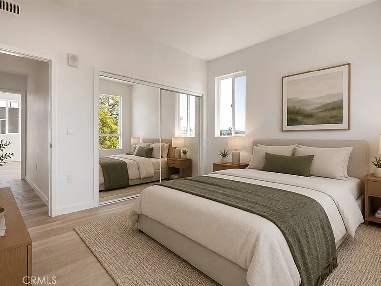 14810 Delano St #204 — Photo 4