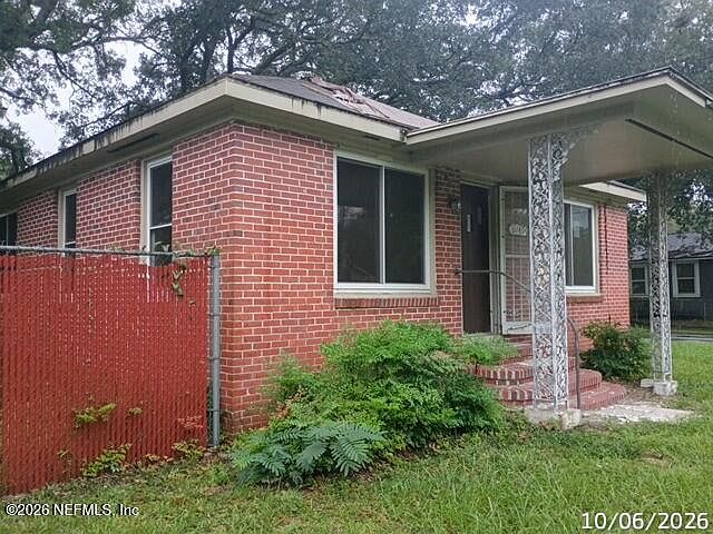 1st image of 3140 BROADWAY Avenue