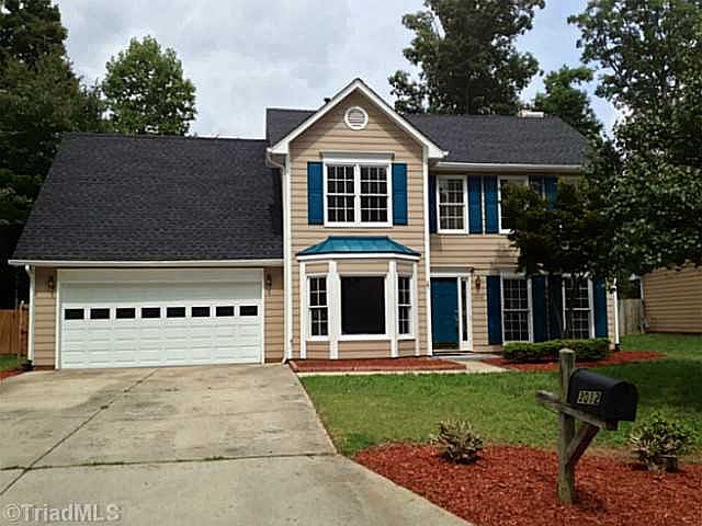 1st image of 3012 Southhampton Dr