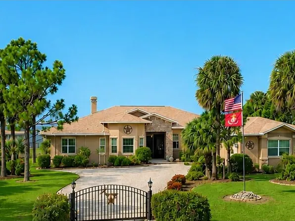 2209 Lost River Trl, Ruskin, FL 33570